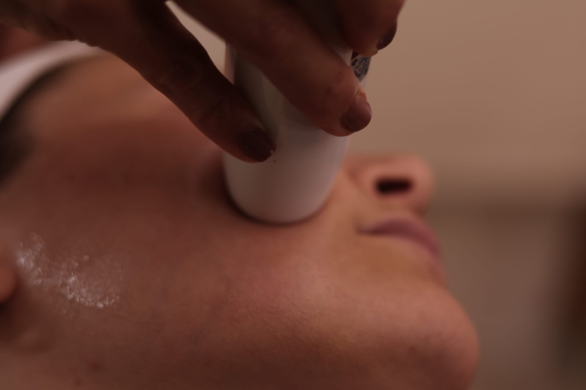 Skin Biohacking: A Ciência de Otimizar a Pele para Mais Saúde, Juventude e Longevidade