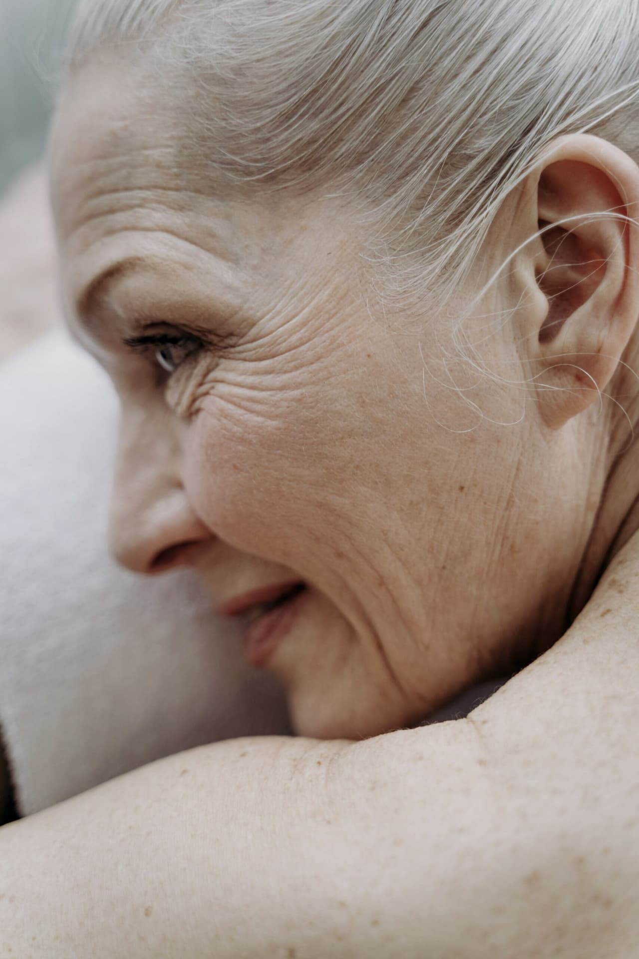 Tudo Que Ninguém Te Conta Sobre a Menopausa: Sintomas, Saúde da Pele e o Caminho para uma Nova Qualidade de Vida